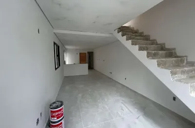 Casa de 3 suítes à venda em Santos (Aparecida) - 2 vagas, financiamento disponível