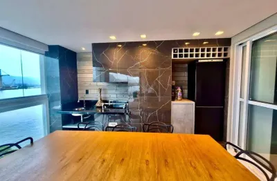 Apartamento à venda em Ponta da Praia, Santos – 4 quartos, 3 vagas, vista mar