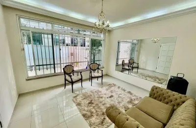 Casa à venda no Boqueirão, Santos – 3 quartos, 1 suíte, 2 vagas, pronta para financiar