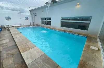 Cobertura Frente em Santos (Aparecida) – 311 m², 3 Qtos | 2 Suítes | Piscina & Varanda Gourmet