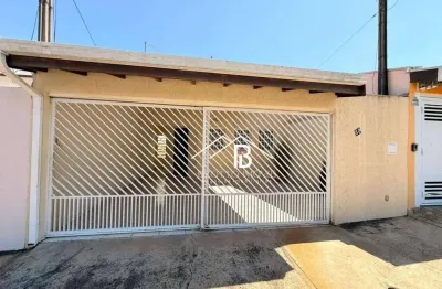 Aluga-se casa no jardim do vale na cidade de indaiatuba a duas quadras do parque ecologico com 3 dormitorios sendo 1 suite c/ 2 vagas de carro coberta