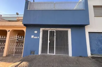 Sobrado a venda de 3 dormitórios sendo 1 suite e varanda ampla próximo ao parque ecológico do centro!!! oportunidade! aceita financiamento.