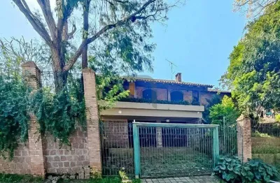 Casa à venda na Rua Prefeito Victor Hugo Ludwig, Centro, Gravataí