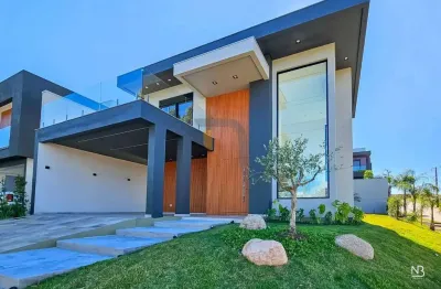 Casa com 4 quartos à venda no Centro, Gravataí 