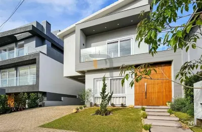 Casa com 4 quartos para alugar no Centro, Gravataí 