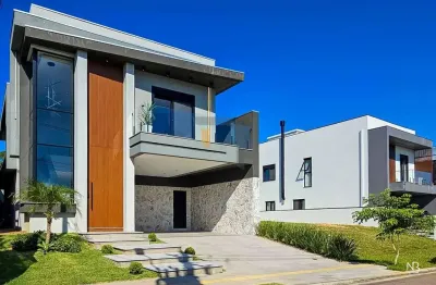 Casa com 4 quartos à venda no Centro, Gravataí 