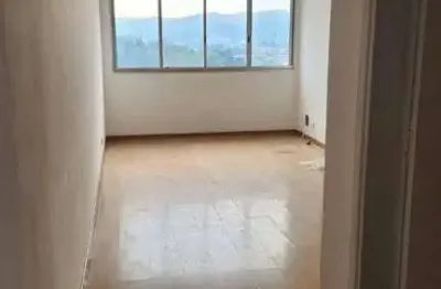 Apartamento no condomínio edificio cristiane - tucuruvi