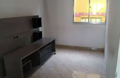 Apartamento no condomínio multipredial montes claros - carapicuíba
