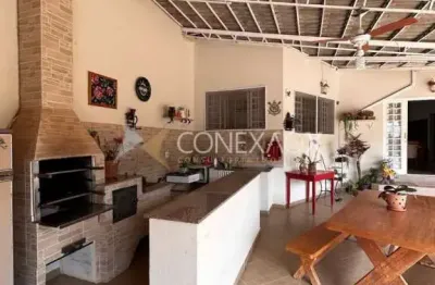 Chácara / sítio com 3 quartos à venda na rua allan fonseca, 565/585, recanto dos dourados, campinas, 197 m2 por r$ 690.000
