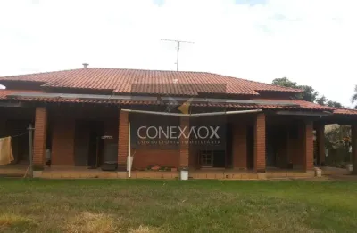 Fazenda à venda na alameda carlos de carvalho vieira braga, km 5,5, chácaras alpina, valinhos, 300 m2 por r$ 5.200.000