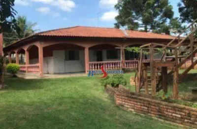 Chácara com 4 dormitórios à venda, 3600 m² por r$ 835.000,00 - iperozinho - capela do alto/sp