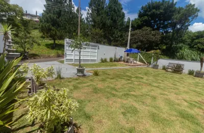 Linda casa  com  3 dormitorios e uma linda vista para as  montanhas