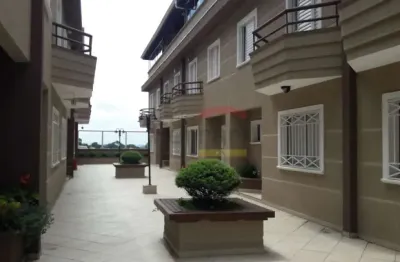 Sobrado triplex com 3 dormitórios 1 suite 4 vagas. condomínio fechado