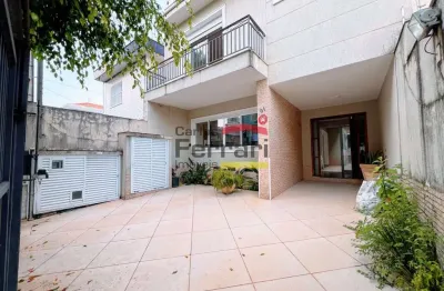 Um sobrado com alma de lar ? espaço, conforto e localização nobre no jardim são paulo