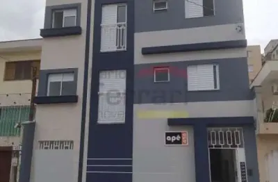 Condomínio fechado de apartamentos à 250metros do metrô