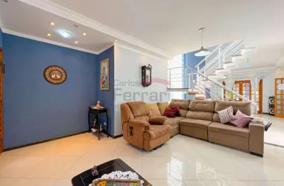 Casa a venda  jardim flroesta/ tremembé, 3 suítes, 10 vagas, quintal e churrasqueira.