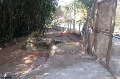 Galpão na serra da cantareira. ponto comercial privilegiado e estratégico.