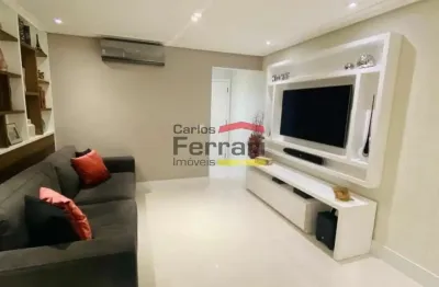 Apartamento na Voluntários da Pátria. 3 dormitórios, 1 suíte, 2 vagas, terraço amplo envidraçado.