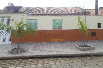 Casa  03 quartos 1 suite  06 vagas em itanhaém a 800 metros da praia  do sonho