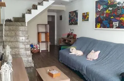 Sobrado com 3 dormitórios sendo 1 suíte - 500m av engenheiro