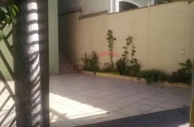 Sobrado a venda, vila basiléia, 03 dormitórios, 01 suíte, 02 vagas