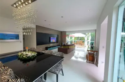 Casa térrea tremembé - 500m² - 03 suítes e 10 vagas