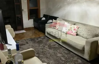 Casa térrea  com 3 dormitórios -bairro bortolândia 8 vagas garagem