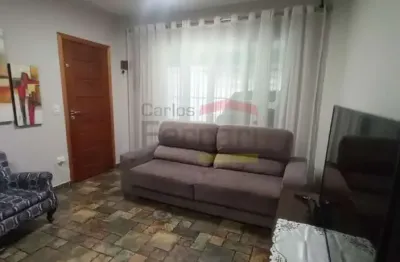 Sobrado com 3 dormitórios, sendo 1 suíte, 3 vagas de garagem