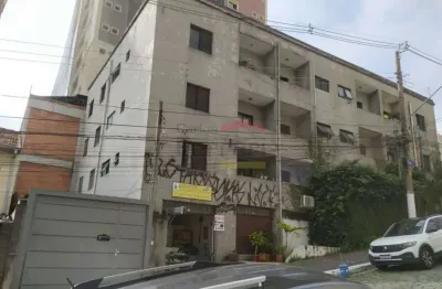 Predio residencial com 4 andares - 15 apartamentos - 3 salas comerciais