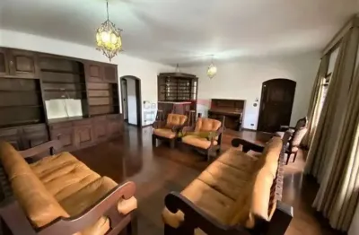 Sobrado á venda no jardim frança - 3 quartos/suítes e 5 vagas de garagem