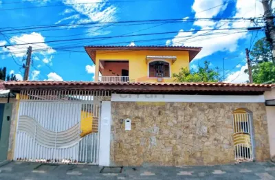 Um refúgio isolado dentro da cidade ? espaço, verde e liberdade para viver o melhor da vida