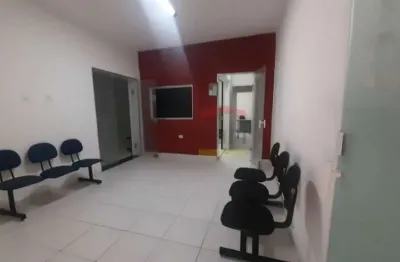 Sobrado comercial/residencial, na região de santana