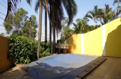 Casa com 3 quartos à venda na Rua Frei Machado, 367, Jardim São Bento, São Paulo