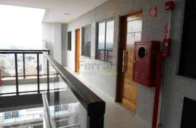Apartamentos em prédio de esquina com vista, à 2,2 km metrô tucuruvi