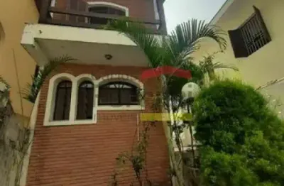Sobrado no jardim frança, 3 suítes, 4 vagas, estuda permuta