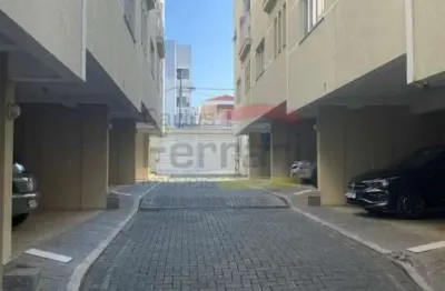 Sobrado mobiliado e decorado em condomínio fechado, por R$780 Mil, V. Gustavo,