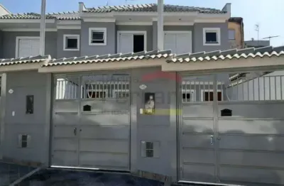 Casa com 2 quartos à venda na Praça Campinópolis, 100, Vila Nivi, São Paulo