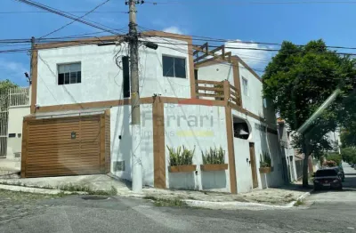 Sobrado de 500 m² com 03 vagas, piscina, no bairro jd. são paulo  à 15 minutos do metro.