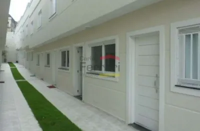 Casa em  condomínio  2 suítes, 1 vaga parque mandaqui