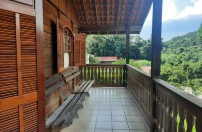 Casa no alpes da cantareira - 230,30 m2 - 6 vagas - com vista espetacular