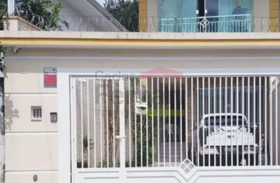 Sobrado com 03 dormitórios à venda com 152 m² por r$ 780.000,00