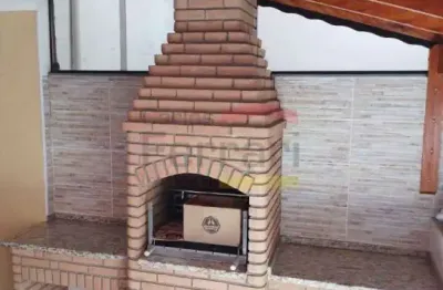 Sobrado na região do parque mandaqui, com 3 dormitórios sendo 1 suíte, churrasqueira, 4 vagas