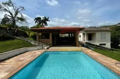 Chácara em atibaia - 400 m2 de área contruída. 6.000 m2 de terreno