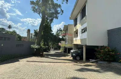 Casa à venda em condomínio fechado com 3 suítes e 3 vagas no tremembé