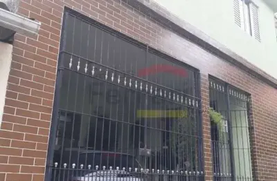 Sobrado - água fria - 2 dorm. 2 salas. 1 vaga. 2 wc. 160 m2