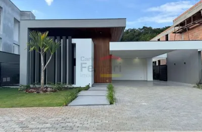 Casa térrea atibaia com 4 suítes e 4 vagas no condomínio granville