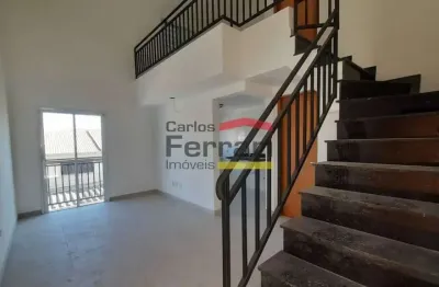 1º pavimento 1 dormitório, sala cozinha, 2º pav. 1 suíte, 1 vaga