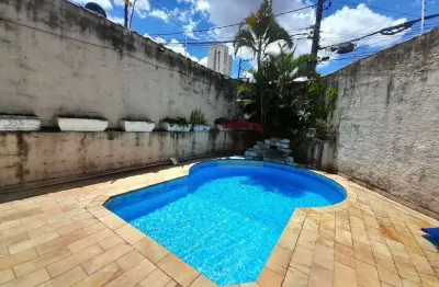 Sobrado em condomínio fechado . vila guiiherme.3 dormitorios, 2 vagas cobertas.