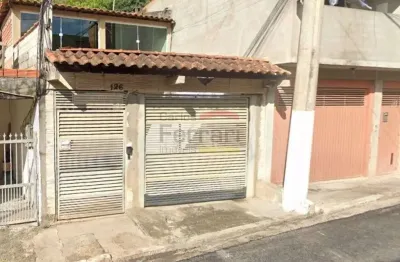 Sobrado + 2 casa a venda  3 quartos, 1 suite , 4 vagas   no jd vitória régia sp