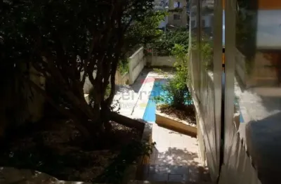 Amplo sobrado na santa terezinha venda/locação residencial ou comercial